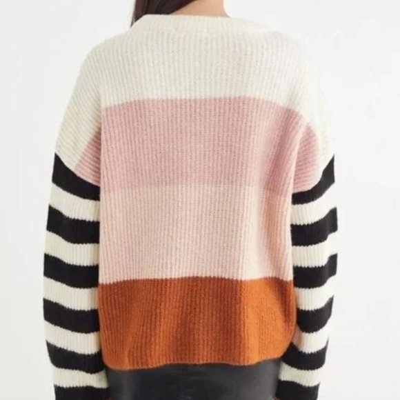 Truly Madly Deeply | Caroline Stripe Sweater | Size Medium - Picture 2 of 5